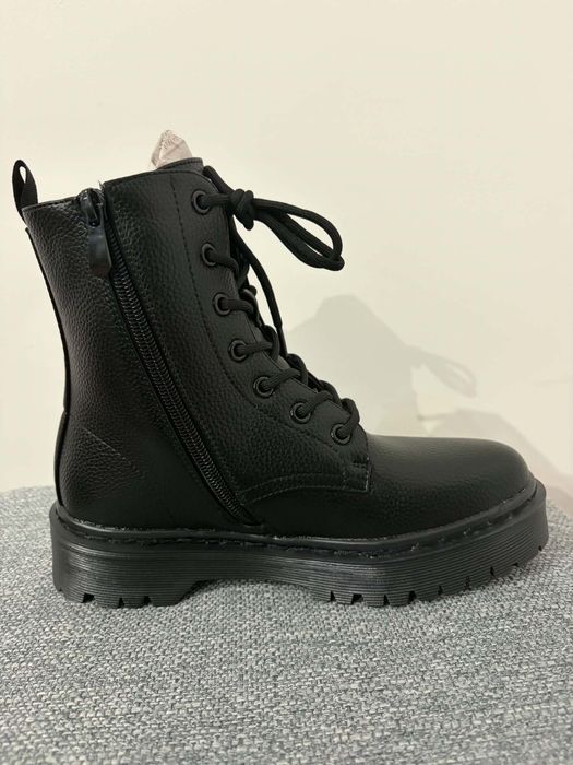 Botki La Strada nowe