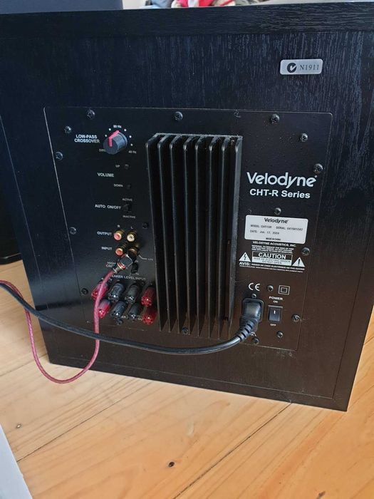 Сабфуфер Velodyne CHT10R Series