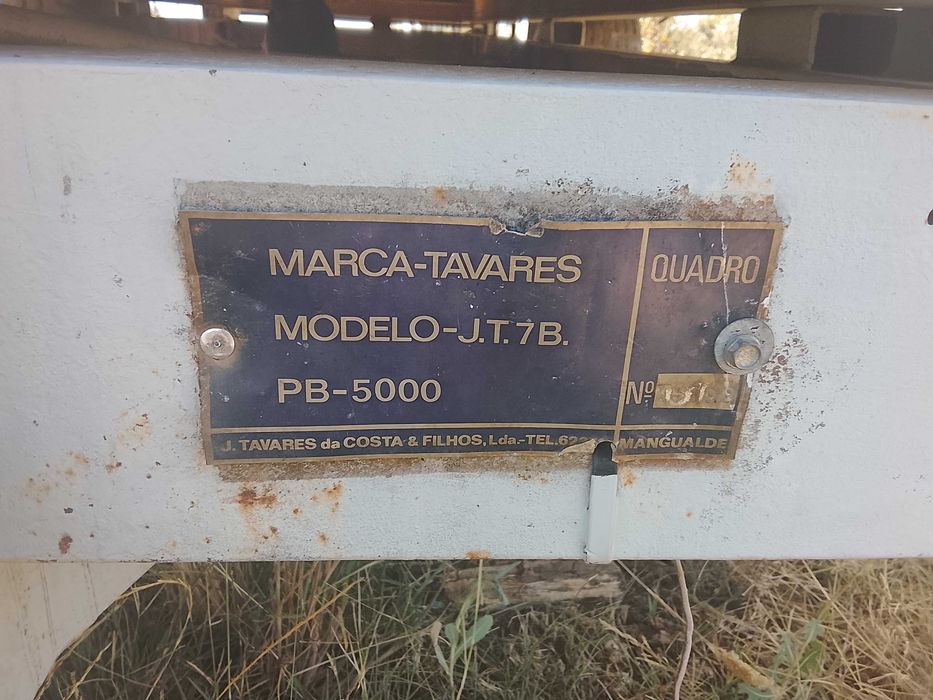 Reboque basculante 5000kg tavares