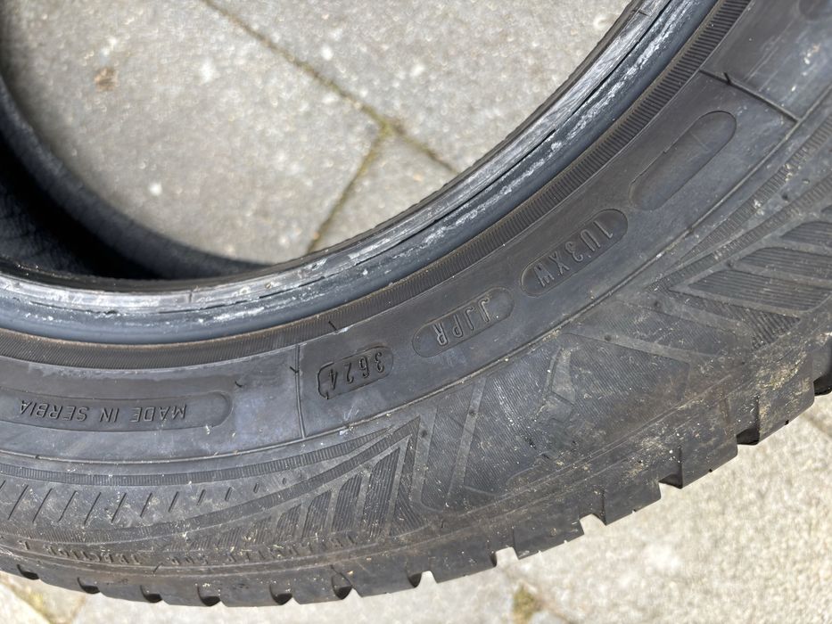 Opony 7,5 mm 205 60 16 Goodyear Vector 4Seasons Gen-3