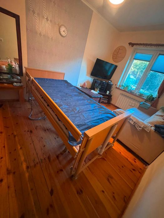 Łóżko rehabilitacyjne elektryczne BURMEIER DALI z materacem piankowym + materac rurowy YUWELL + akcesoria