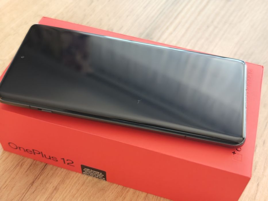 Oneplus 12 -12/256 GB z gwarancją do 13.06.2026