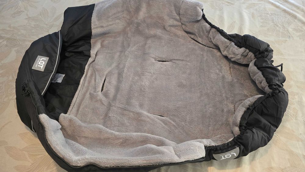 Universal Footmuff - Universal Foot Protector441685845319372801