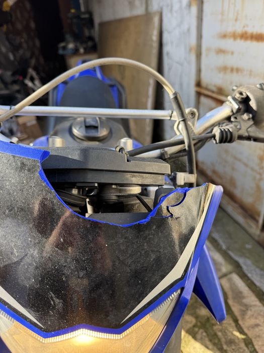 Yamaha xt660x  acidentada pequenos arranjos