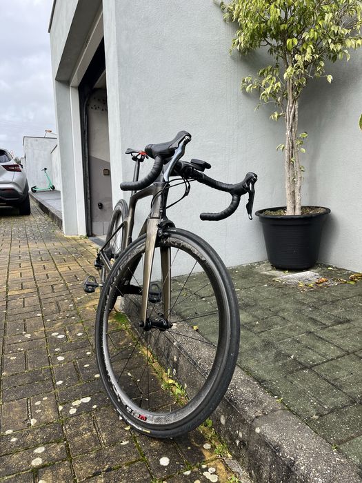 Scott Foil em carbono - Dura Ace - Rodas zipp 303