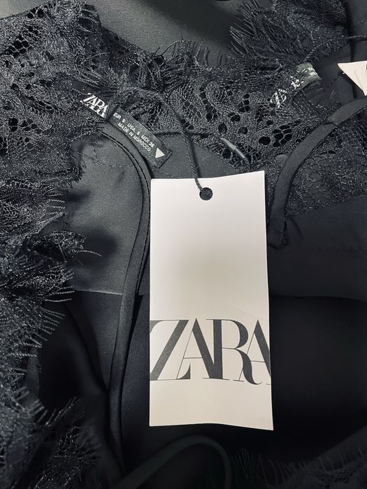 Сукня Zara з мереживом