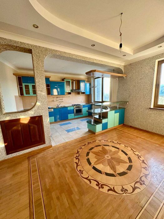 Продаж — будинок, с. Гніздичів (4 км від Жидачева),