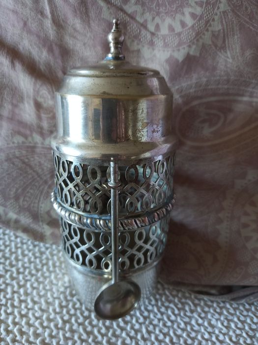 Açucareiro vintage em casquinha com banho de prata