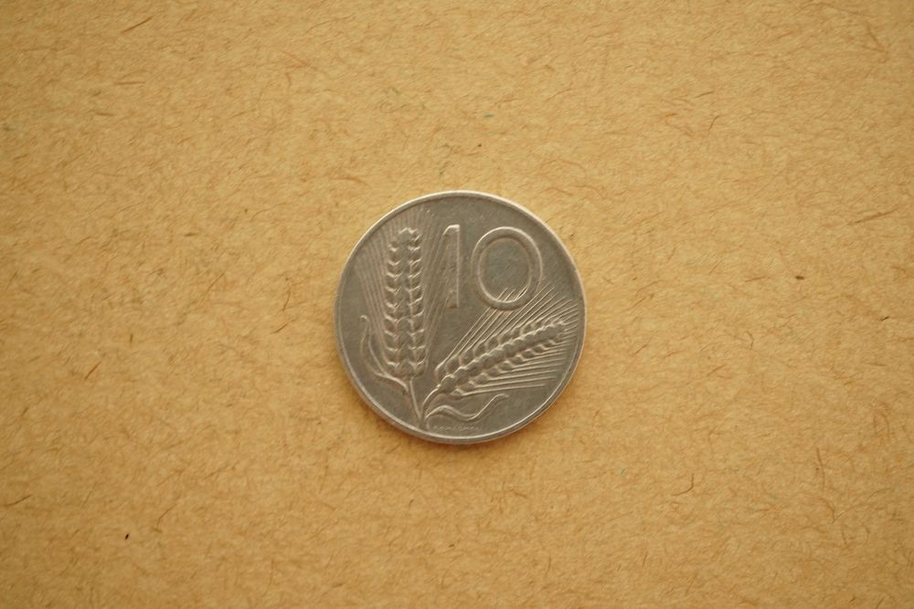 Italian Real Coin: 10 Lire Featuring a Plough and Wheat Sheaves, 1955