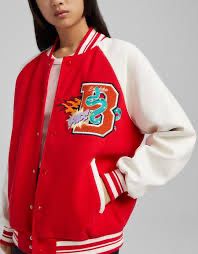 Жіночий утеплений бомбер