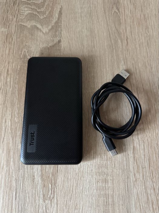 Nowy Powerbank z kablem USB-C 10000 mAh - Szybka wysyłka