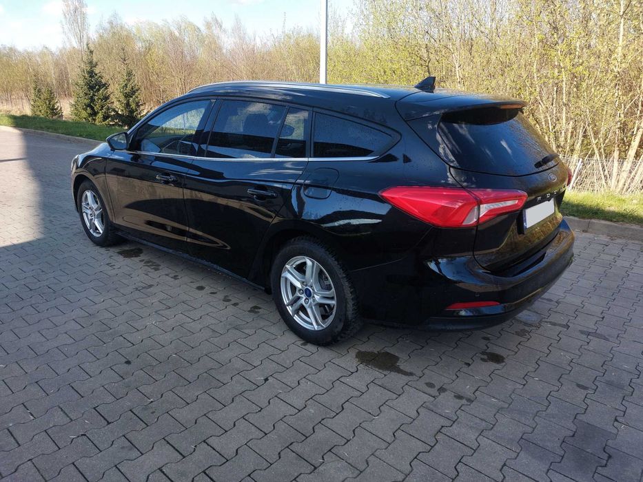 FORD FOCUS Mk4*2021rok*benzyna*LED*wyposażony*faktura*serwis*ZAMIANA