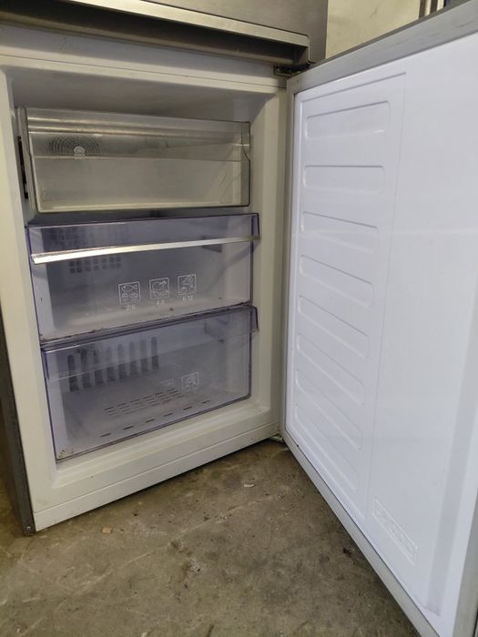 Продам холодильник  beko.,