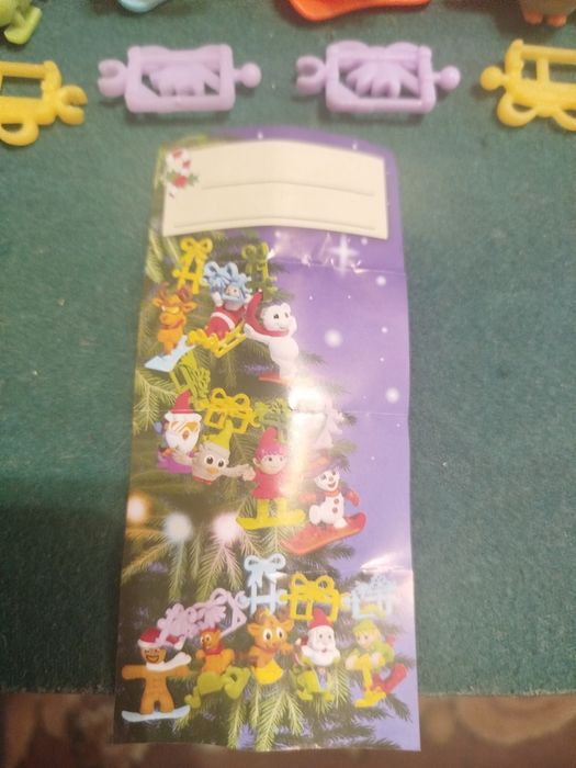 Киндер сюрприз новорічний( 6 шт)