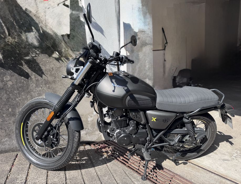 Keeway  X-Light  - 125 - Como nova- Baixo preço