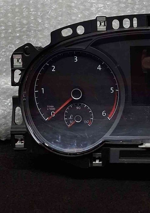 Quadrante / Painel de Instrumentos 5G1920741D - VW GOLF VII