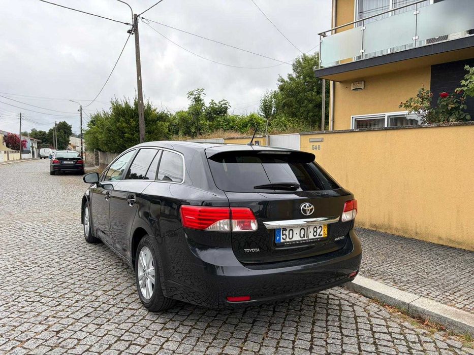 Toyota Avensis 2.0 D4D - 2012