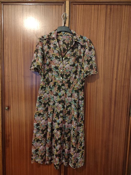 Vestidos em segunda mão