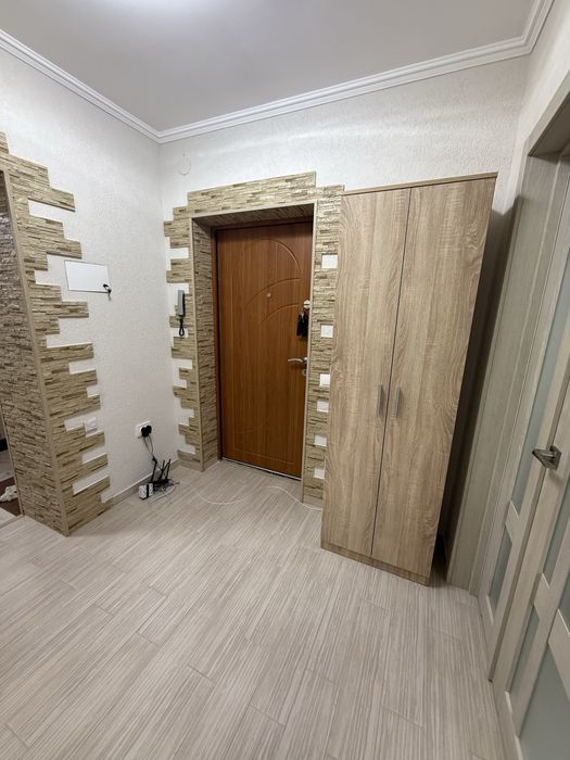 оренда 1к квартири 350Є+комунальні, вул.О.Алмазова,4(Кутузова)