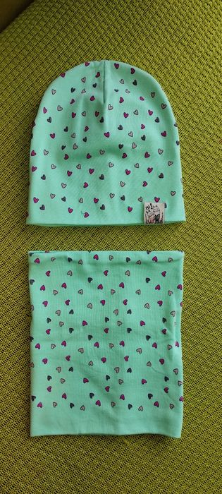 Komplet czapka i komin