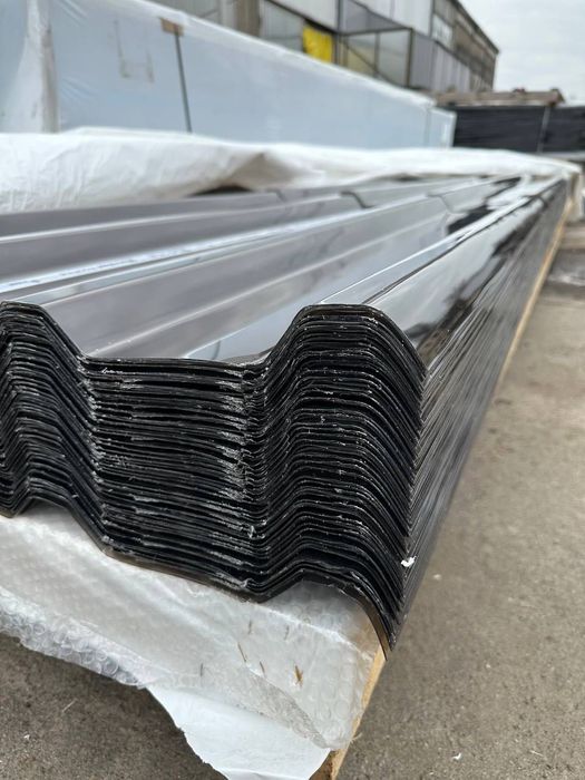 Монолитный и профилированный поликарбонат (Швейцария) всегда в НАЛИЧИИ