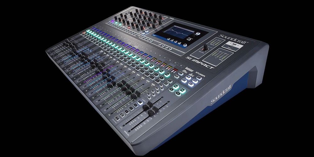 Soundcraft Si Impact — mesa digital em muito bom estado + case
