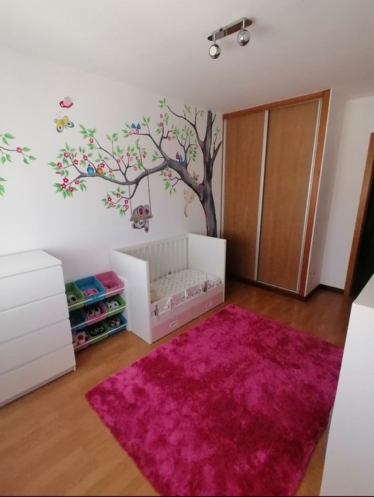 Carpete de qualidade premium com pêlo  longo rosa-choque