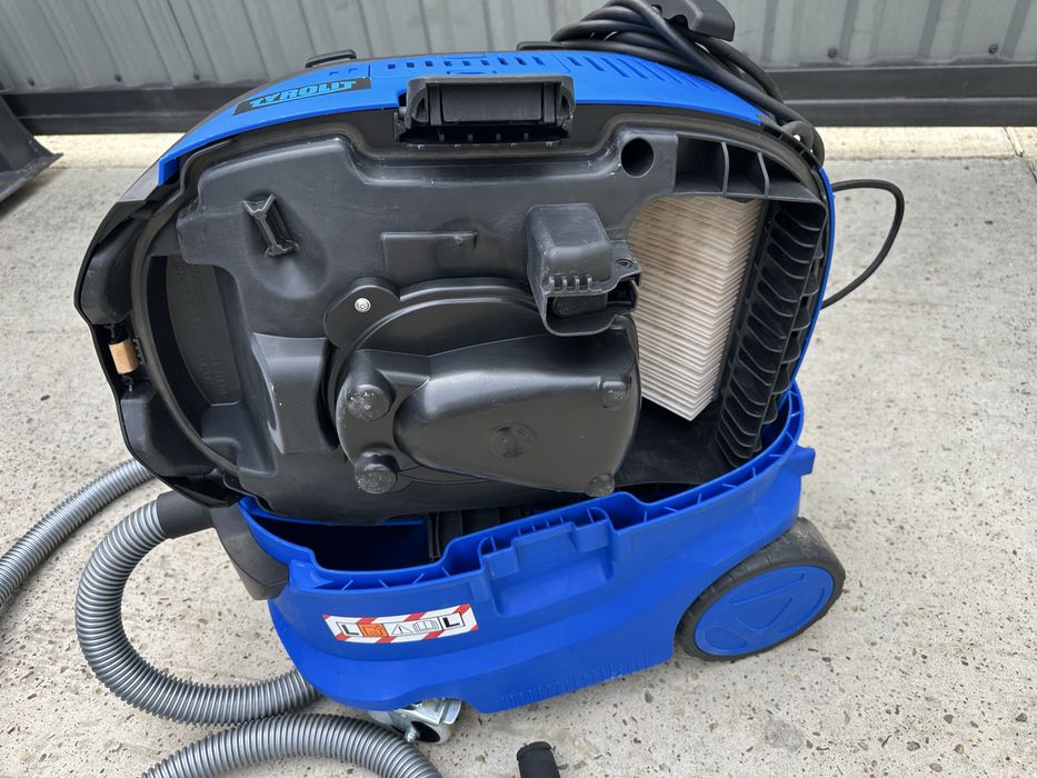 Будівельний пилосос Nilfisk Attix 33 2L IC MILWAUKEE AS 30LAC промисловий пилосмок