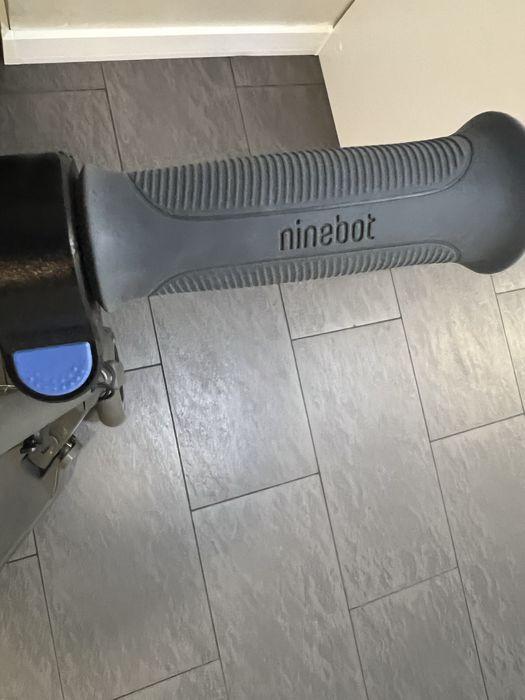 Дитячий електросамокат NINEBOT BY SEGWAY E10