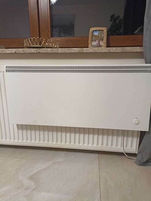 Grzejnik konwektorowy elektryczny Siemens 4 sztuki jak nowe