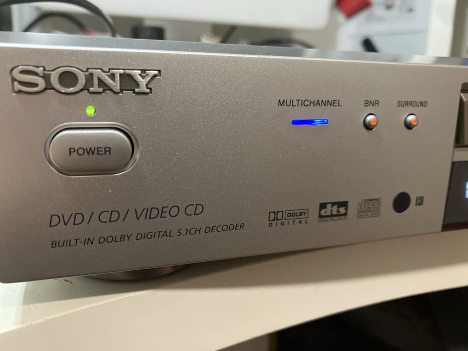 Sony CD/DVD Player DVP-NS400D