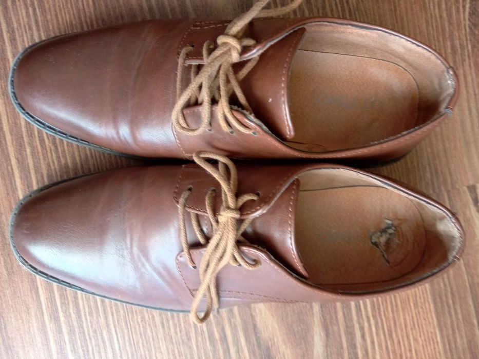 Buty eleganckie r.37