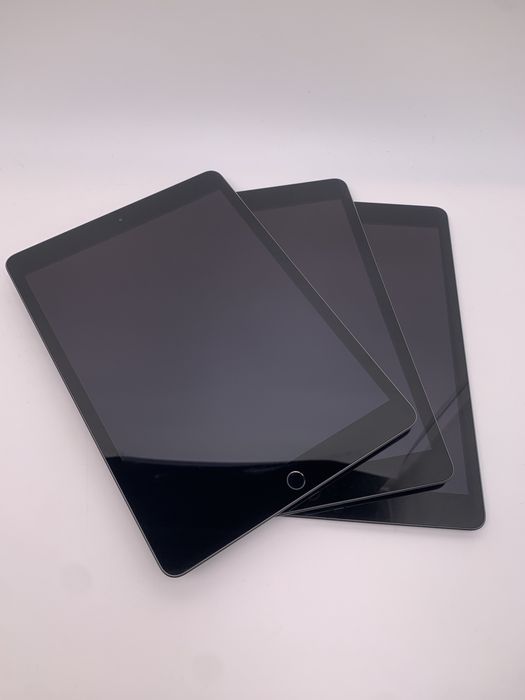 iPad 8th 32GB Space Gray