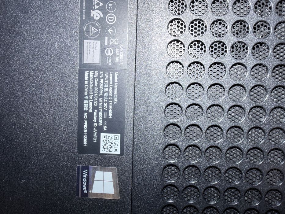 Lenovo Legion 17.3 cali i7