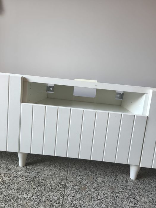 Móvel de TV IKEA  180 cm