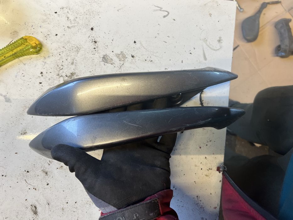 Suzuki burgman 125 k7 k8 uchwy pasazera komplet