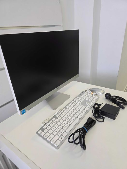 Asus All-In-One V241EAK 512GB SSD - GWARANCJA 6 miesięcy - WYSYŁKA