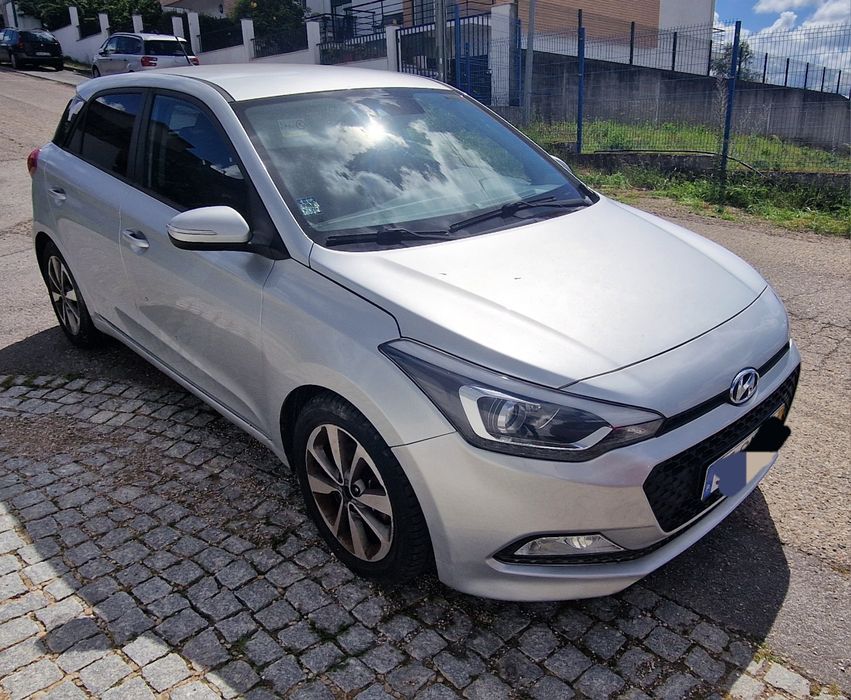 Hyundai i20 1.1 crdi 105 mil km