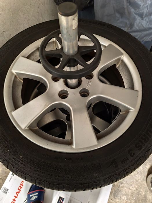 Opony Barum 205/55 R16 V plus felgi aluminiowe