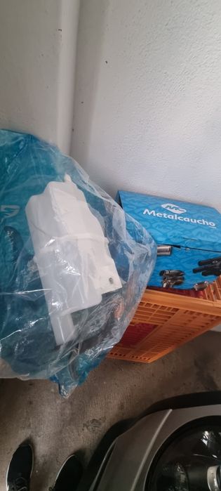 Depósito Água Mazda