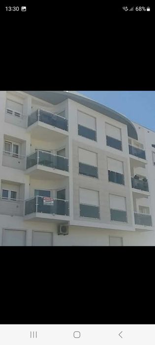 Vende-se Apartamento T2 em frente à Faculdade, Monte Caparica — Caparica E Trafaria, Setúbal