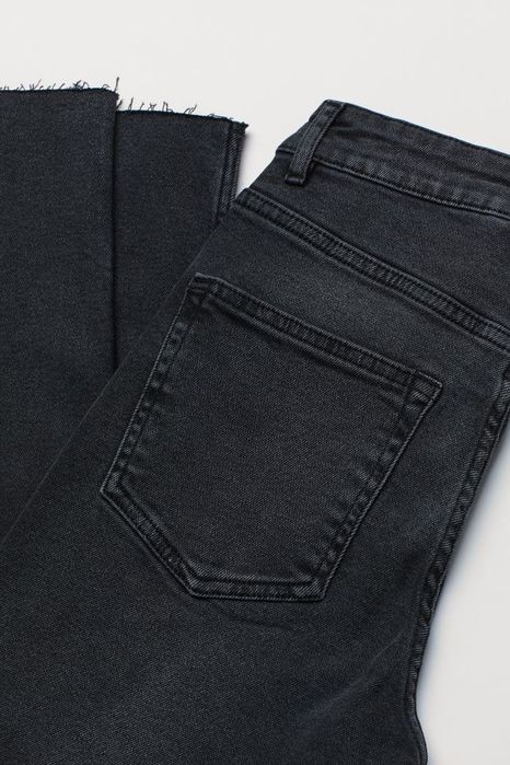 Продам стильные джинсы с высокой талией H&M, размер EUR 32