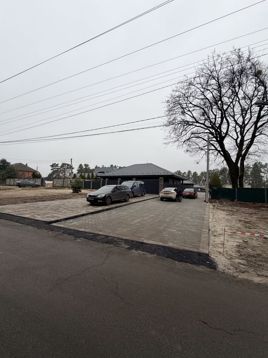 Продається затишний одноповерховий будинок серед соснового лісу