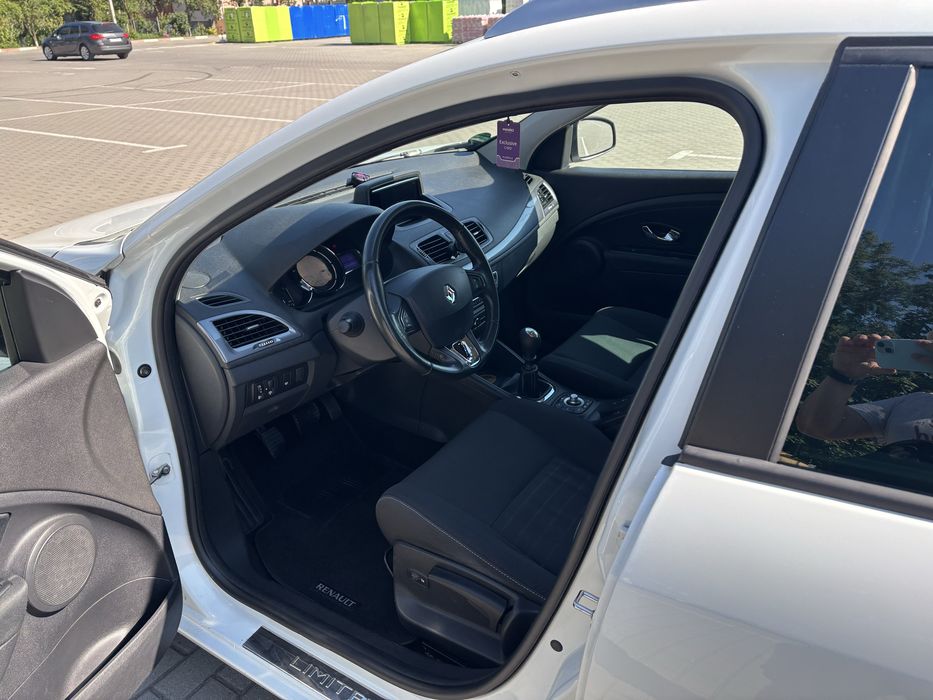 Renault Megane 3 2015р. 1,6 бензин