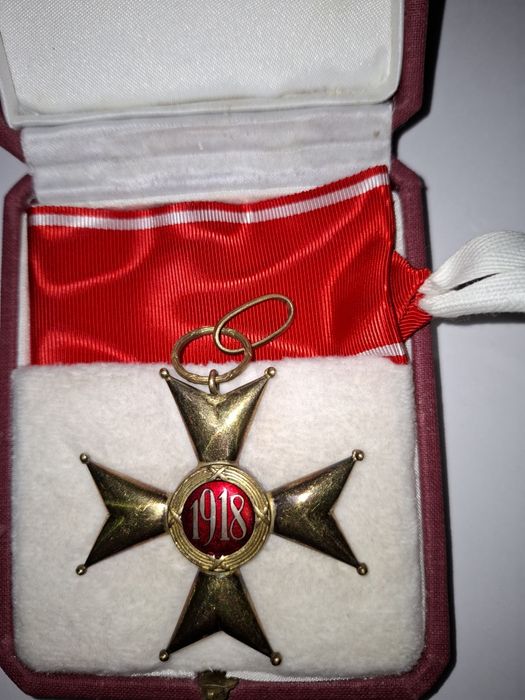 Krzyż komandorski OOP II RP