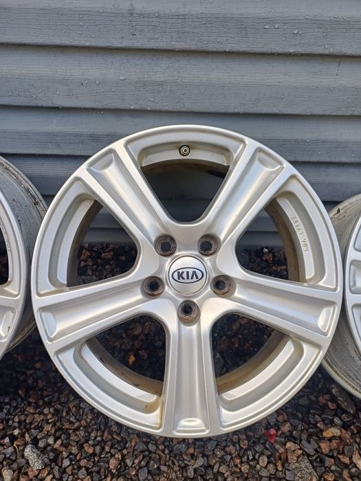 Комплект легкосплавних дисків KIA 5/114.3 R17
