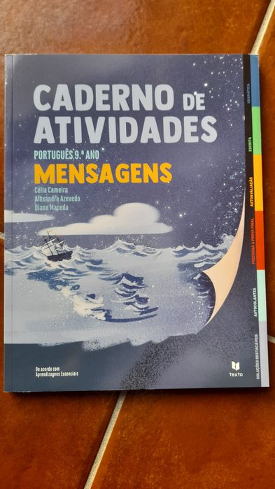 2 cadernos de atividades Português