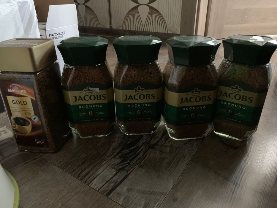 Nowe kawy rozpuszczalne Jakobs