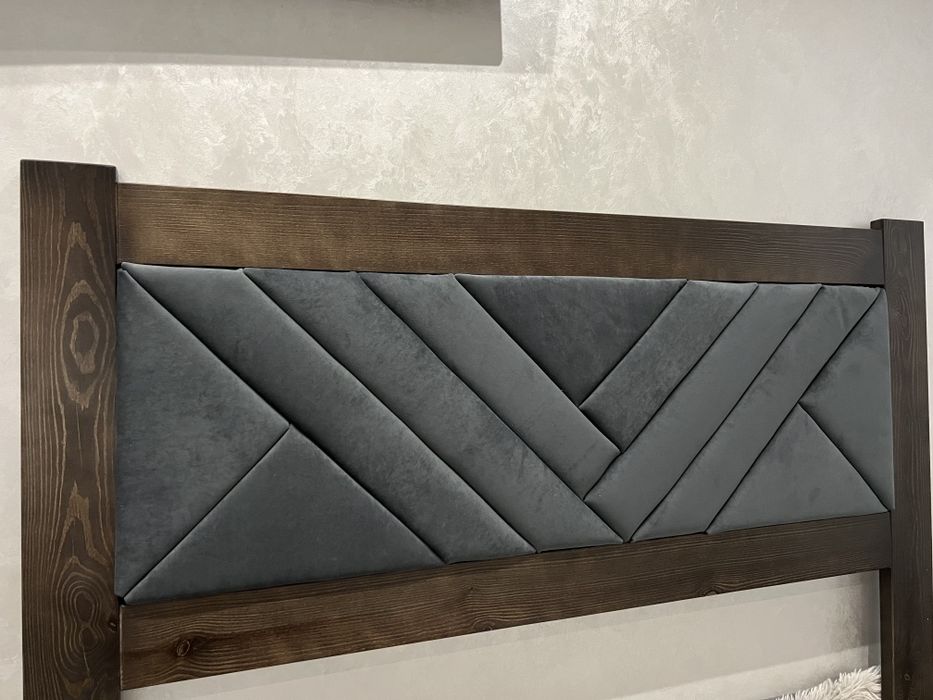 Ліжко деревянне з м'яким ізголів'ям 1.6*2.