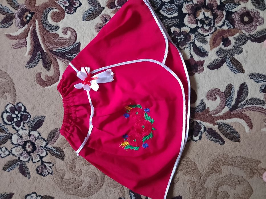 Вишиванка для дівчинки
